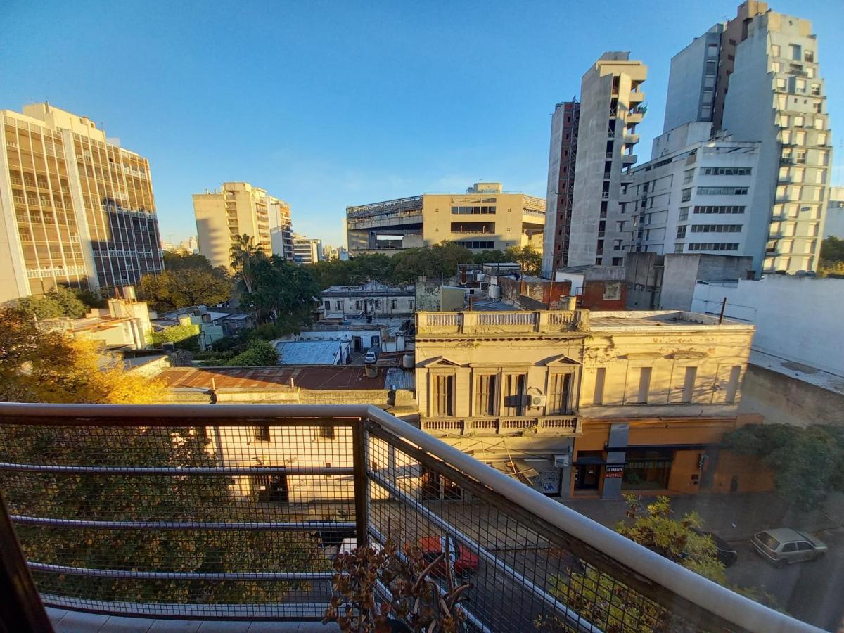 Apartament Temporario La Plata Centro Balcon Al Frente Zewnętrze zdjęcie